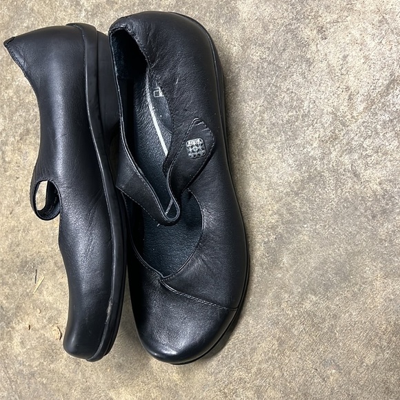 Dansko Mary Jane black shoes size 37/ 6.5-7 - Picture 2 of 6